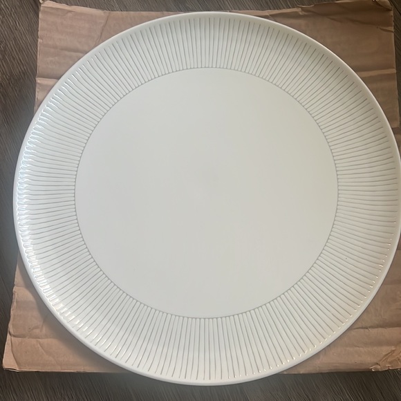 ED Taupe Stripe Serving Platter, 12.5 inch - Picture 2 of 5